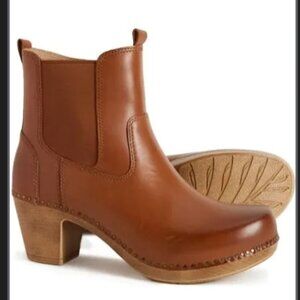 Dansko Shayna booties sz 38